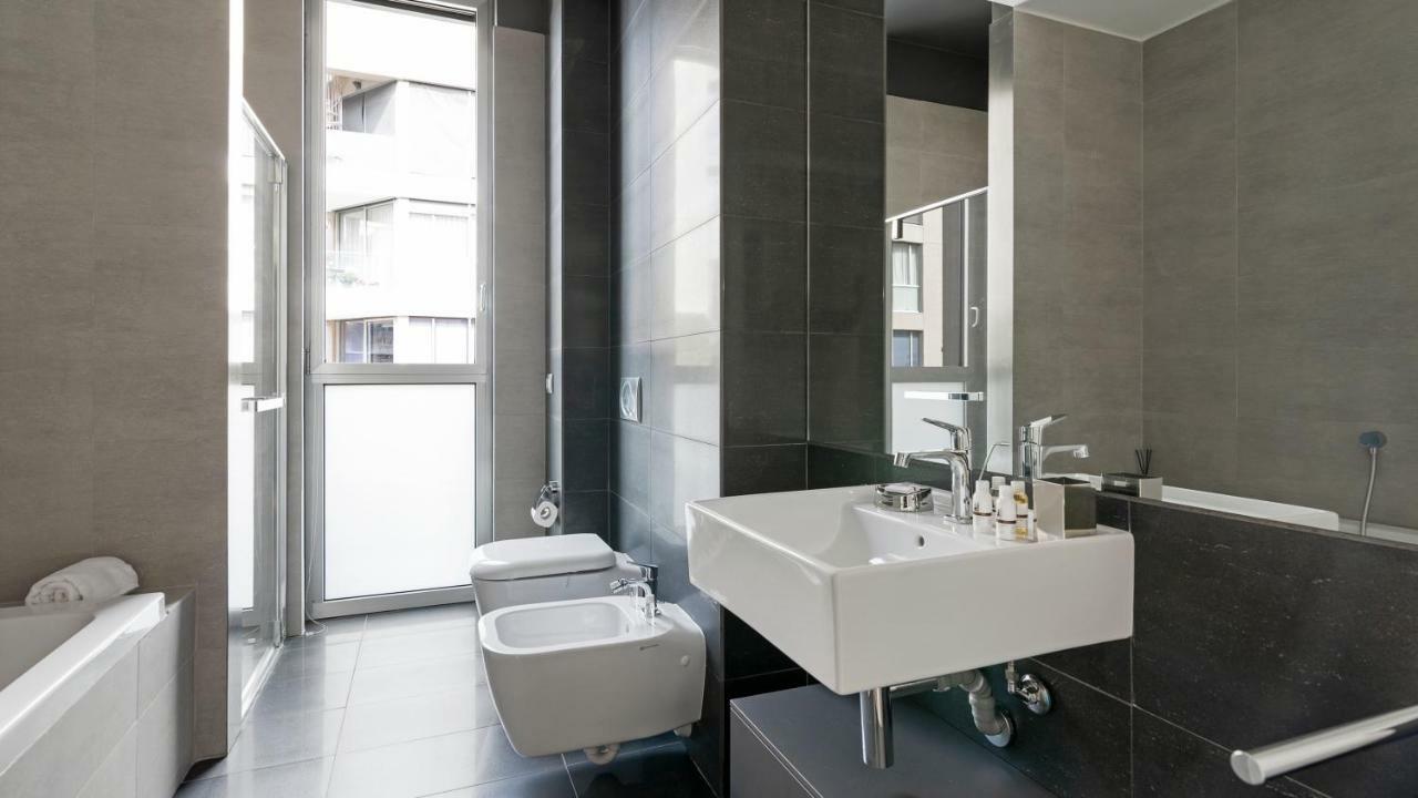 Italianway - Capelli 2 Apartment Милано Екстериор снимка
